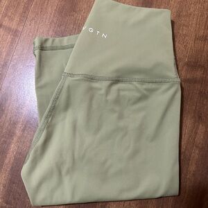 NVGTN LEGGINS SIZE SMALL - olive color